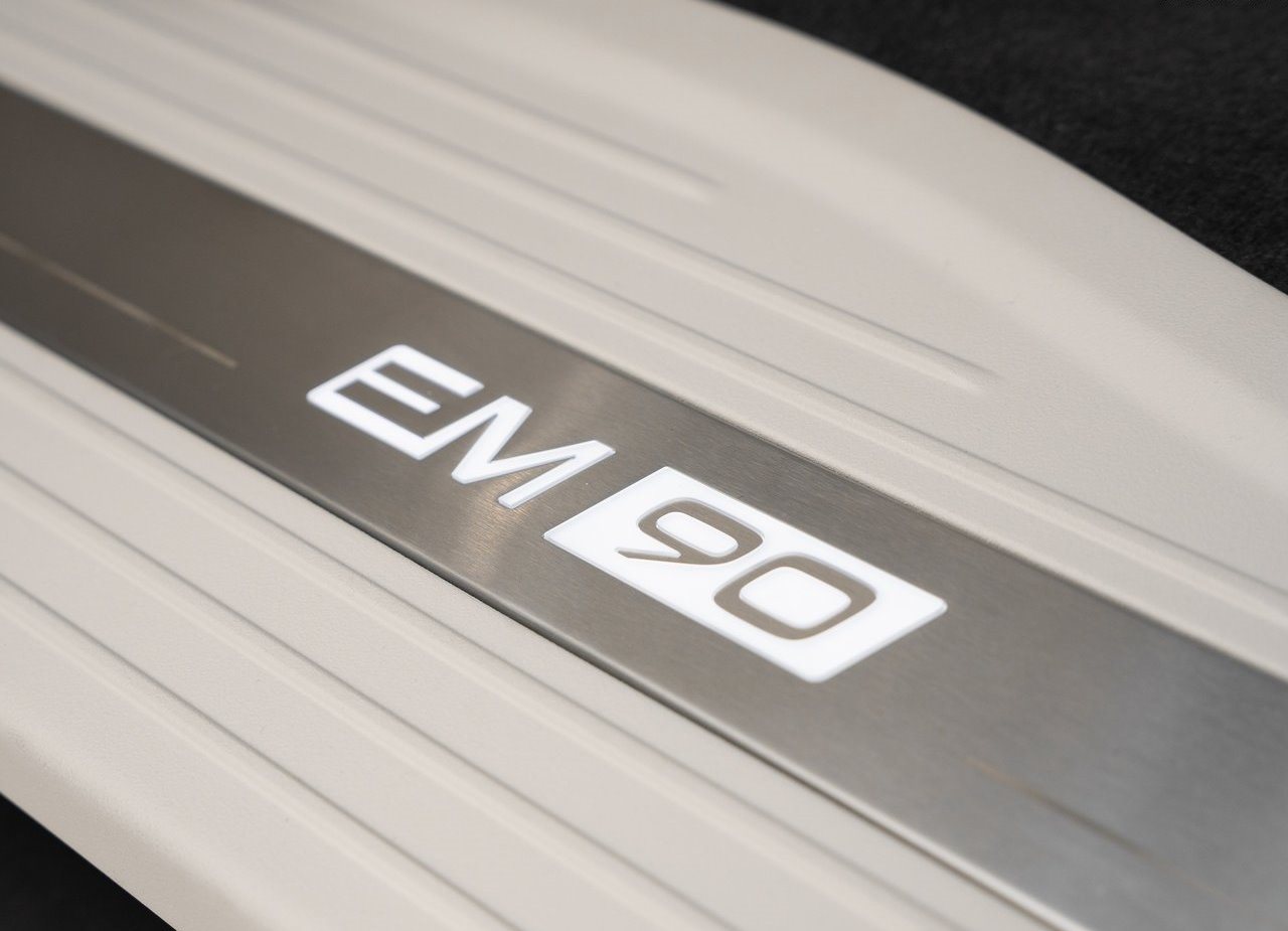 2024 - VOLVO EM90, foto 38