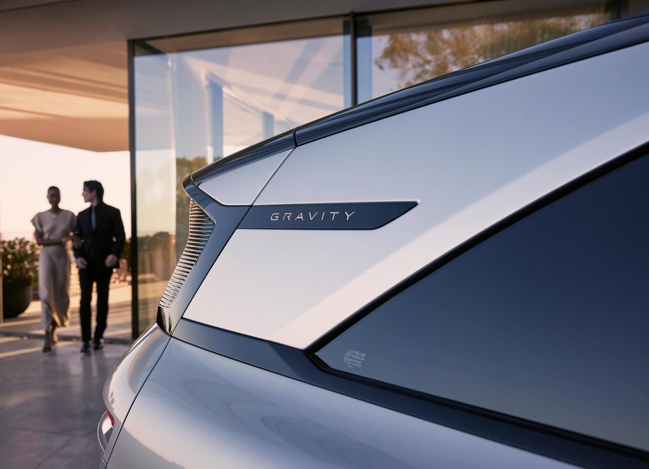 2025 - LUCID GRAVITY, foto 27