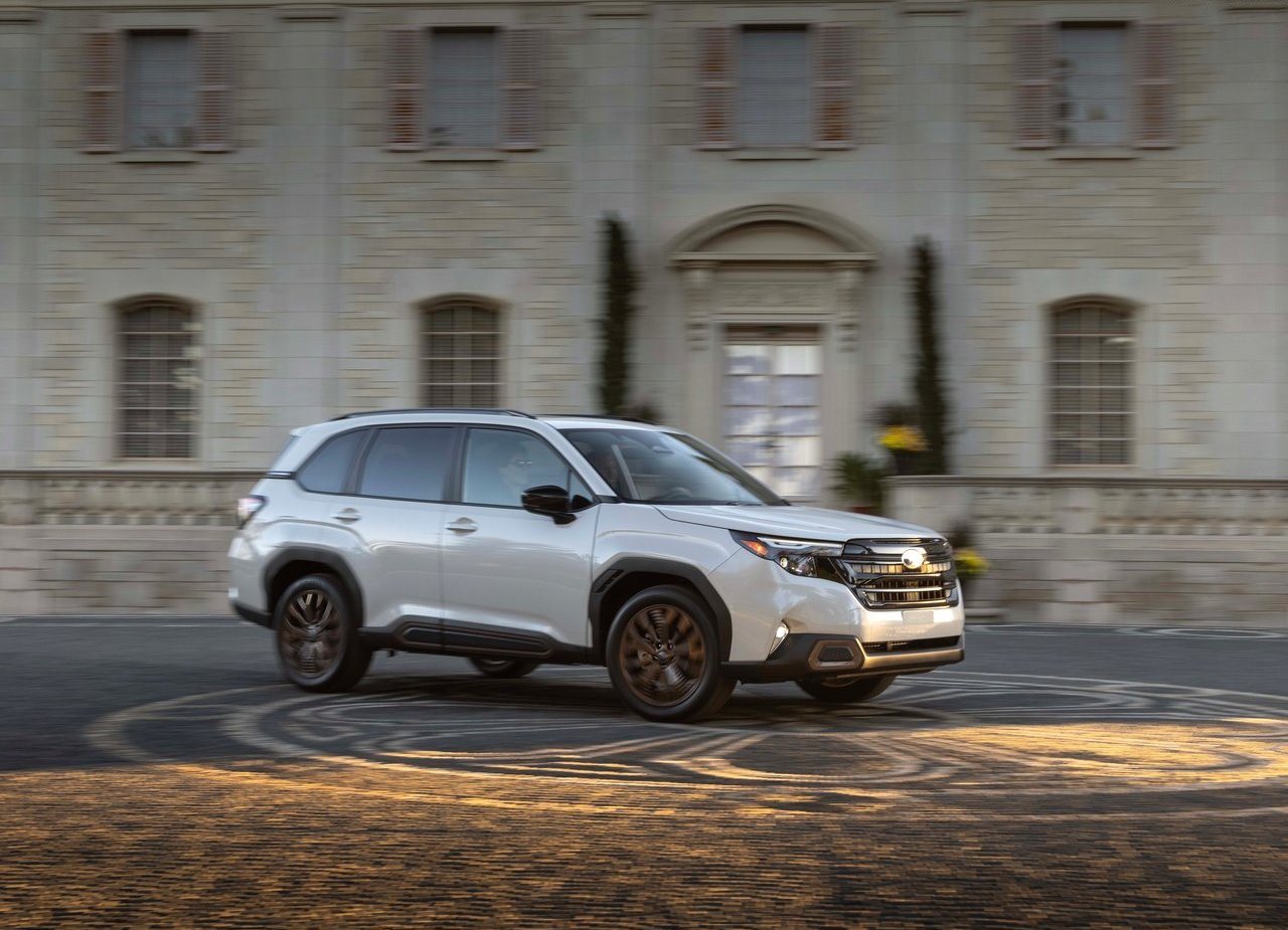 SUBARU FORESTER, foto 14