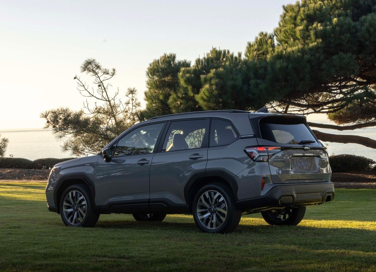 SUBARU FORESTER, foto 24