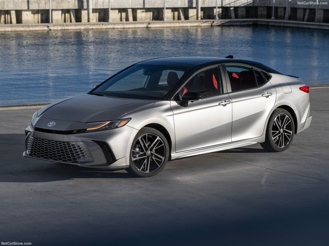 2025 - TOYOTA CAMRY HYBRID, foto 9
