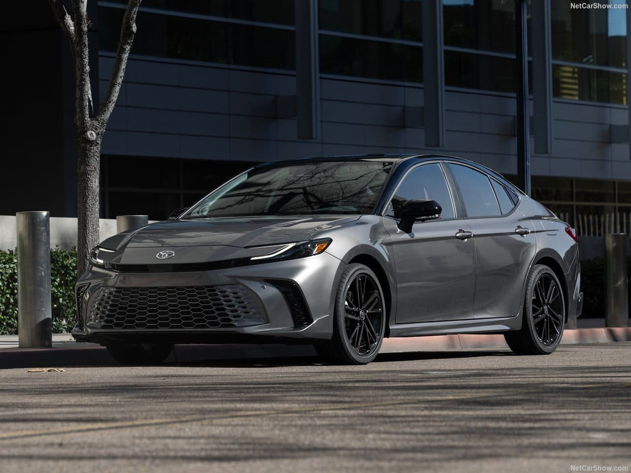 2025 - TOYOTA CAMRY HYBRID, foto 15