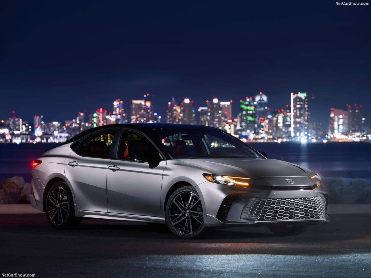 2025 - TOYOTA CAMRY HYBRID, foto 19
