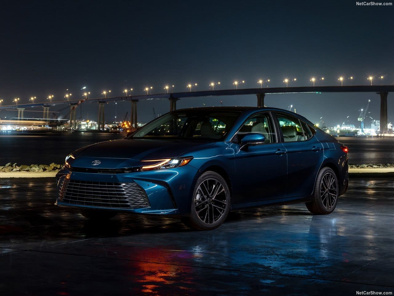2025 - TOYOTA CAMRY HYBRID, foto 20