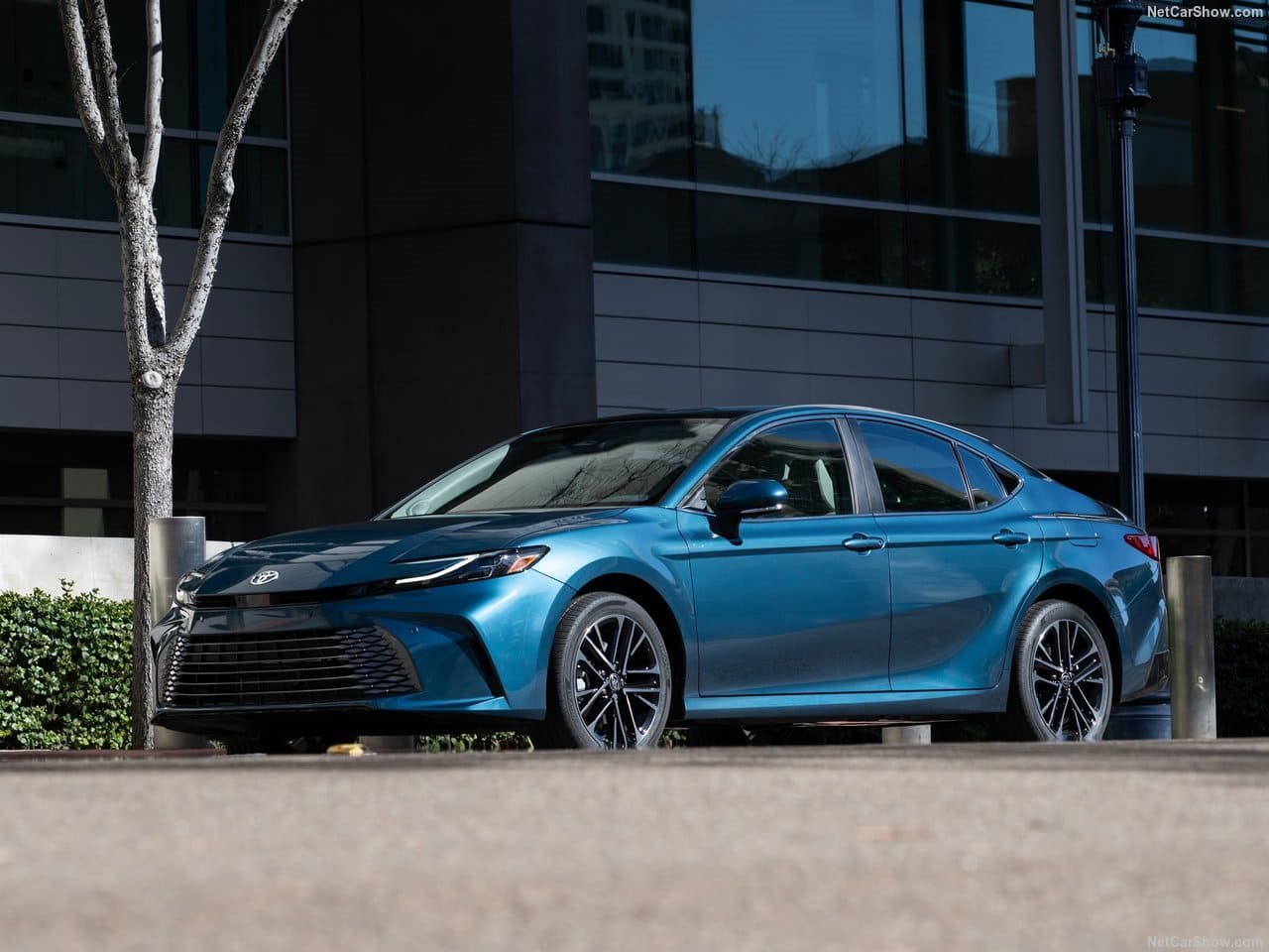 2025 - TOYOTA CAMRY HYBRID, foto 25