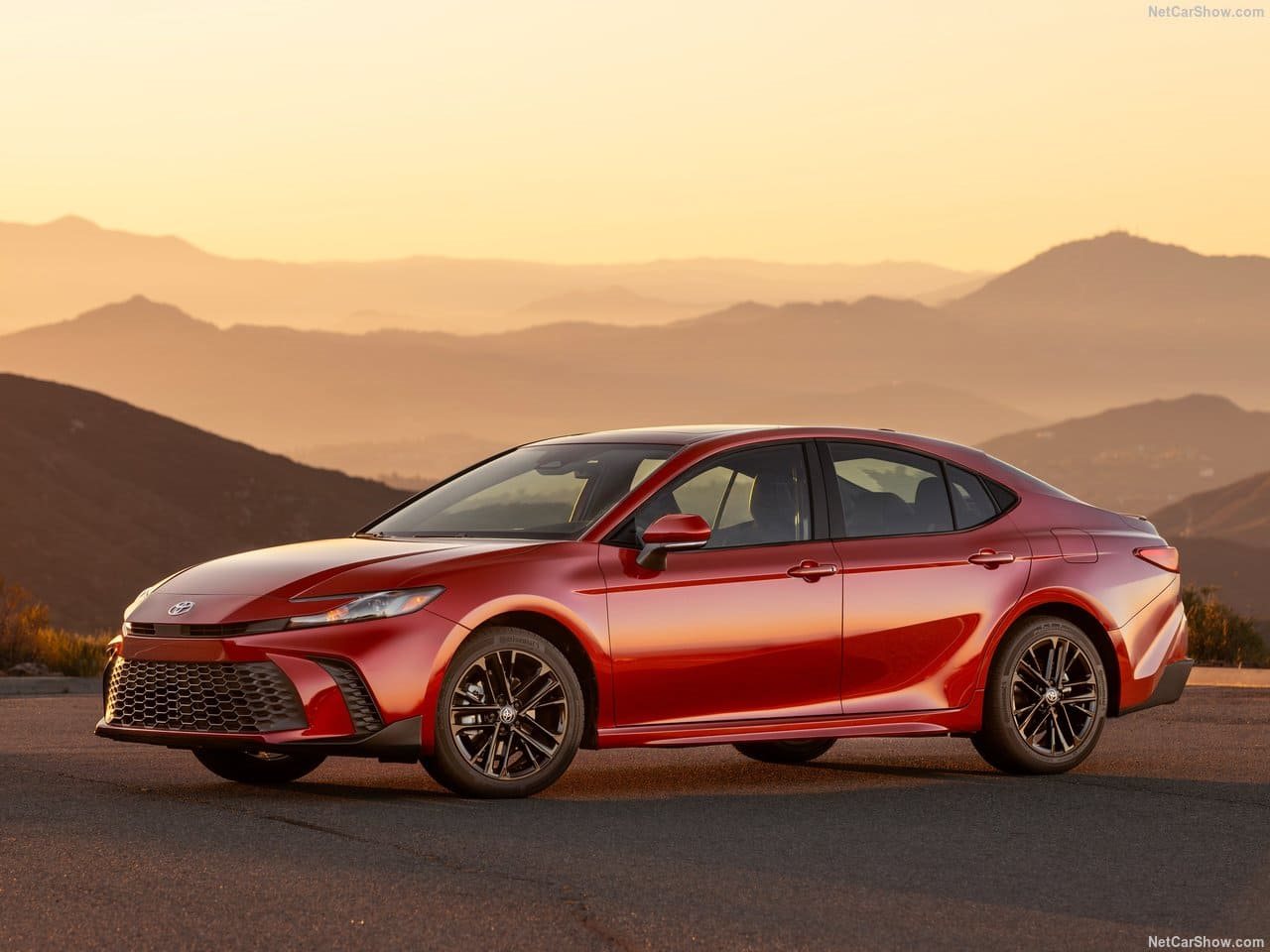 2025 - TOYOTA CAMRY HYBRID, foto 29