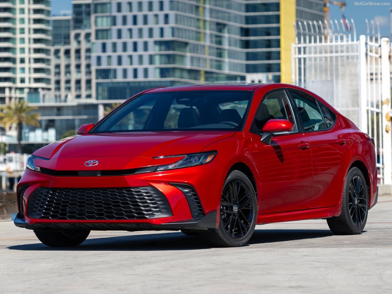 2025 - TOYOTA CAMRY HYBRID, foto 32