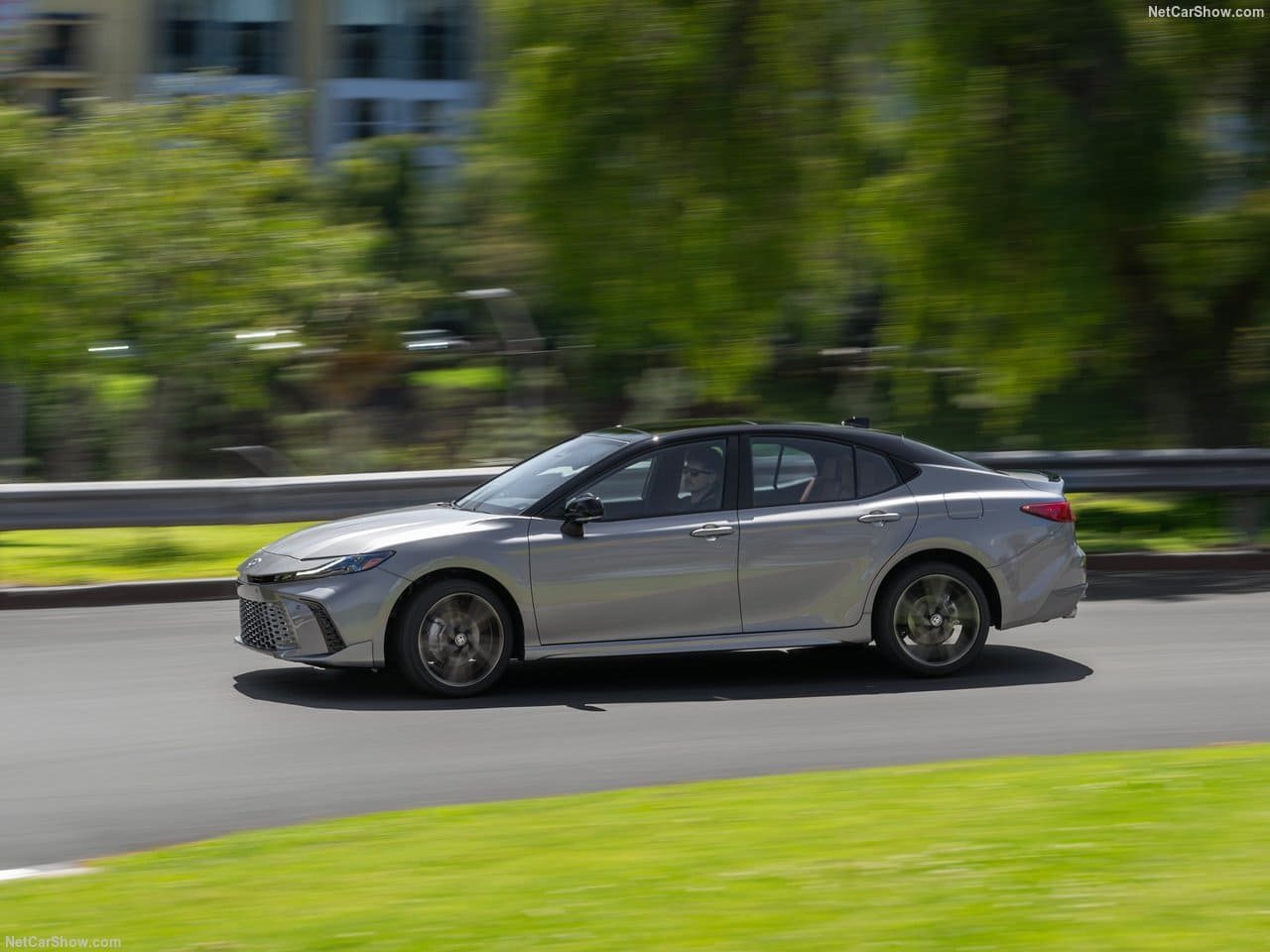 2025 - TOYOTA CAMRY HYBRID, foto 82