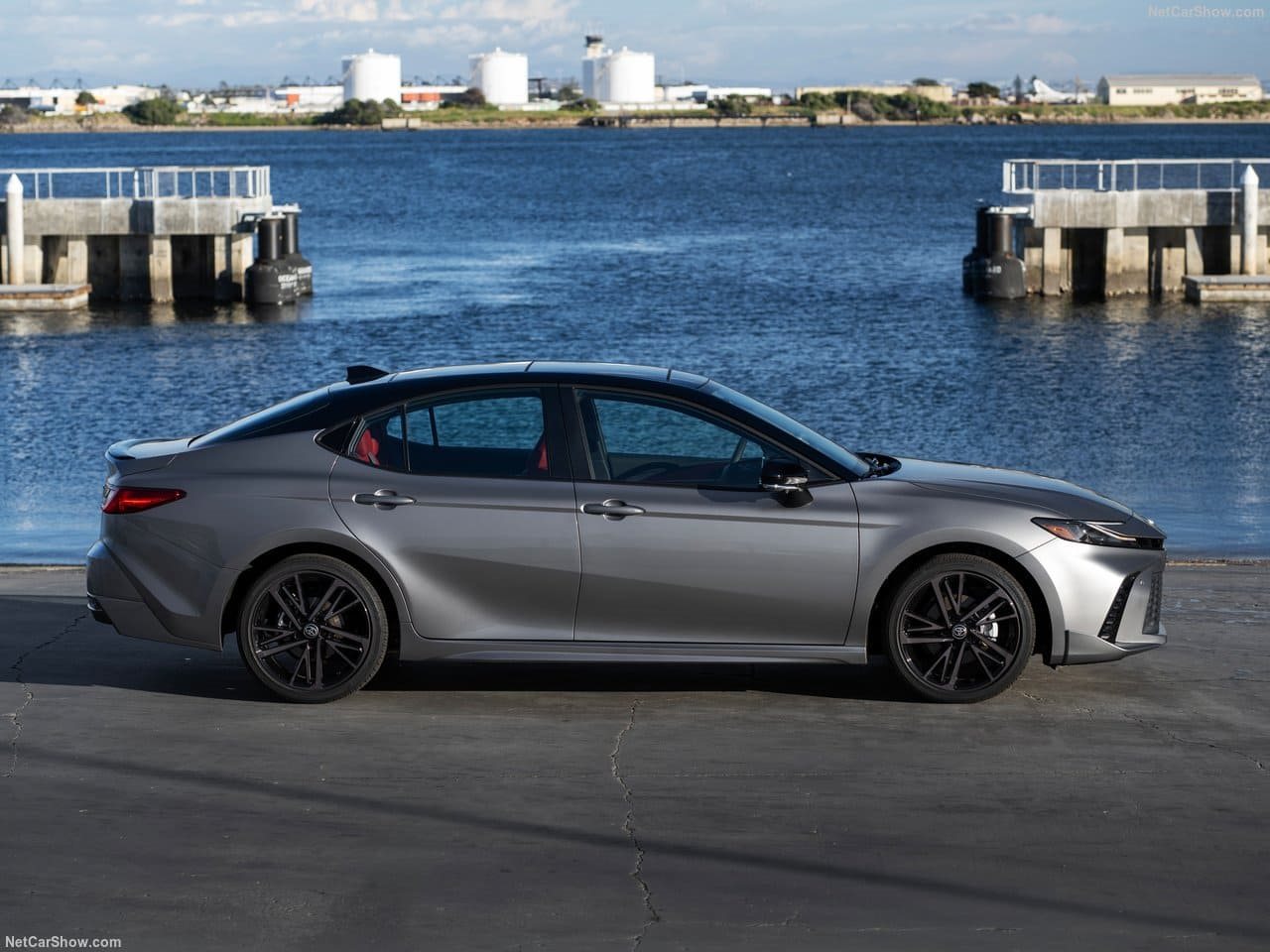 2025 - TOYOTA CAMRY HYBRID, foto 86