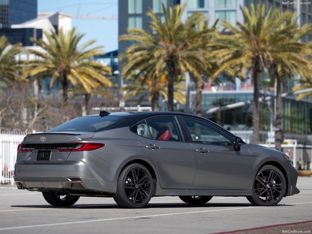 2025 - TOYOTA CAMRY HYBRID, foto 94