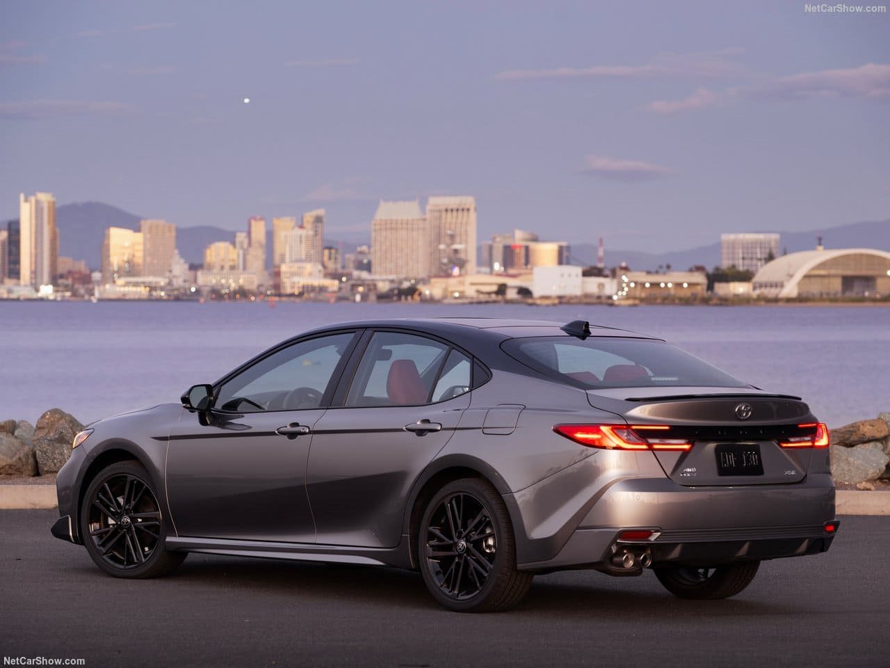 2025 - TOYOTA CAMRY HYBRID, foto 98