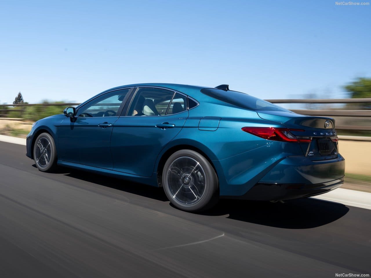 2025 - TOYOTA CAMRY HYBRID, foto 123