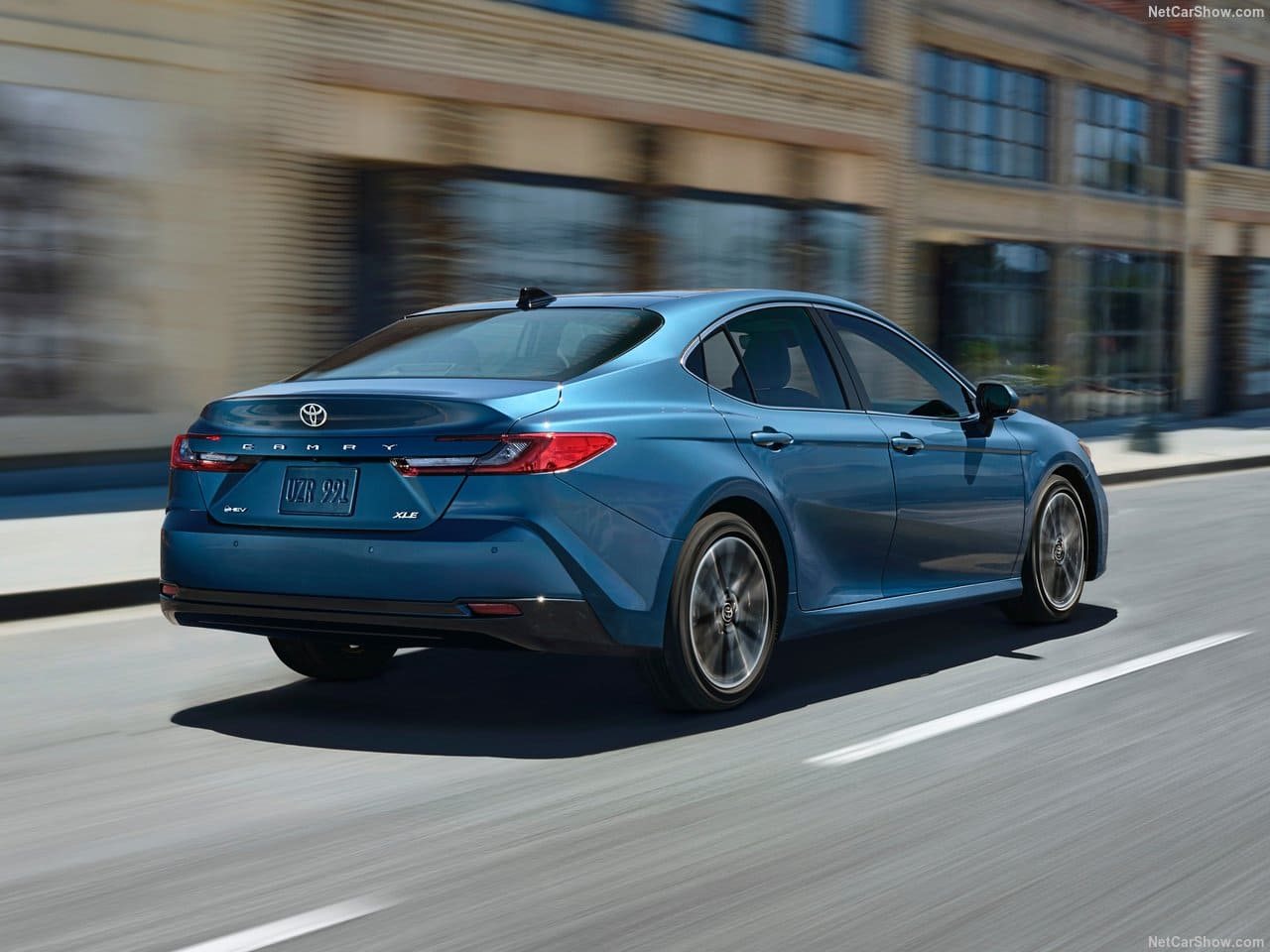2025 - TOYOTA CAMRY HYBRID, foto 128