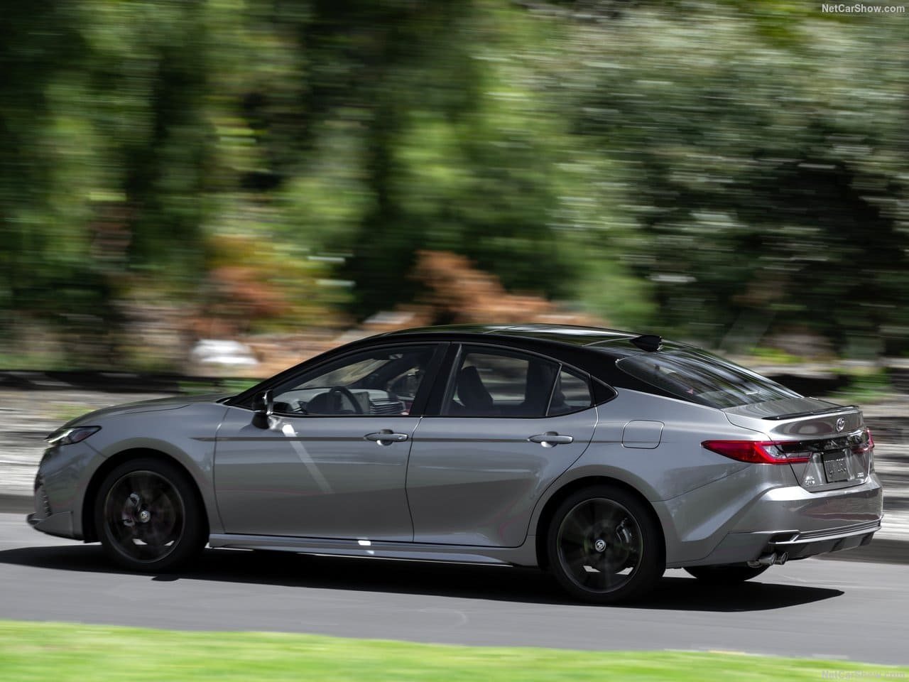 2025 - TOYOTA CAMRY HYBRID, foto 134