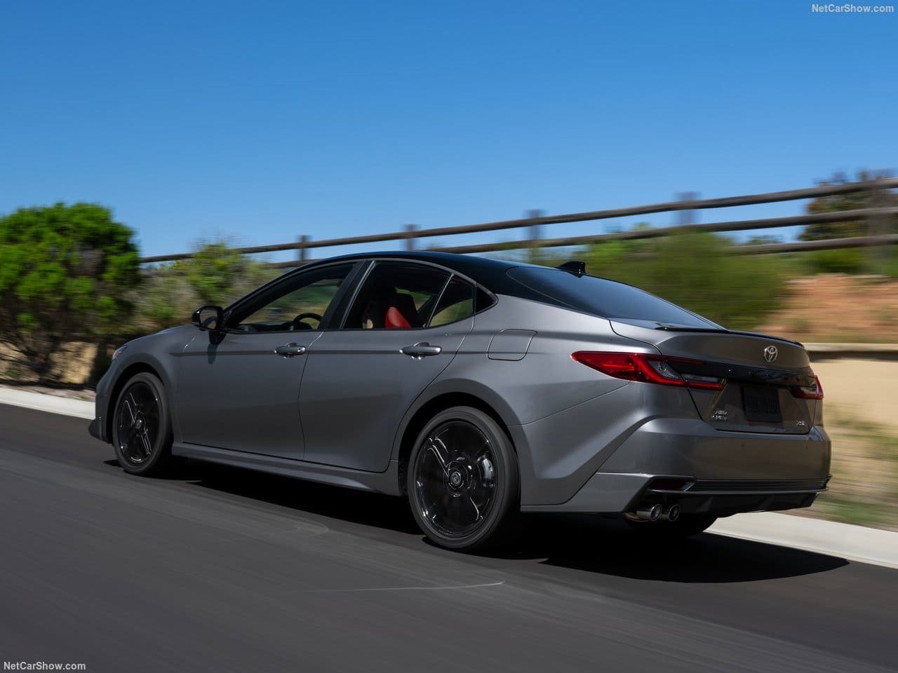2025 - TOYOTA CAMRY HYBRID, foto 137