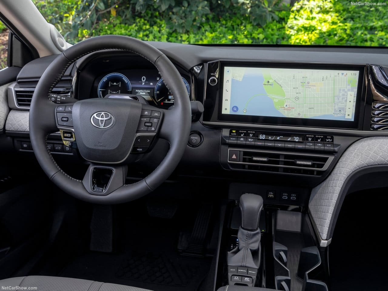 2025 - TOYOTA CAMRY HYBRID, foto 163