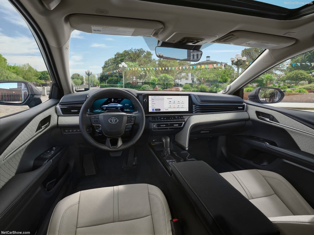 2025 - TOYOTA CAMRY HYBRID, foto 171