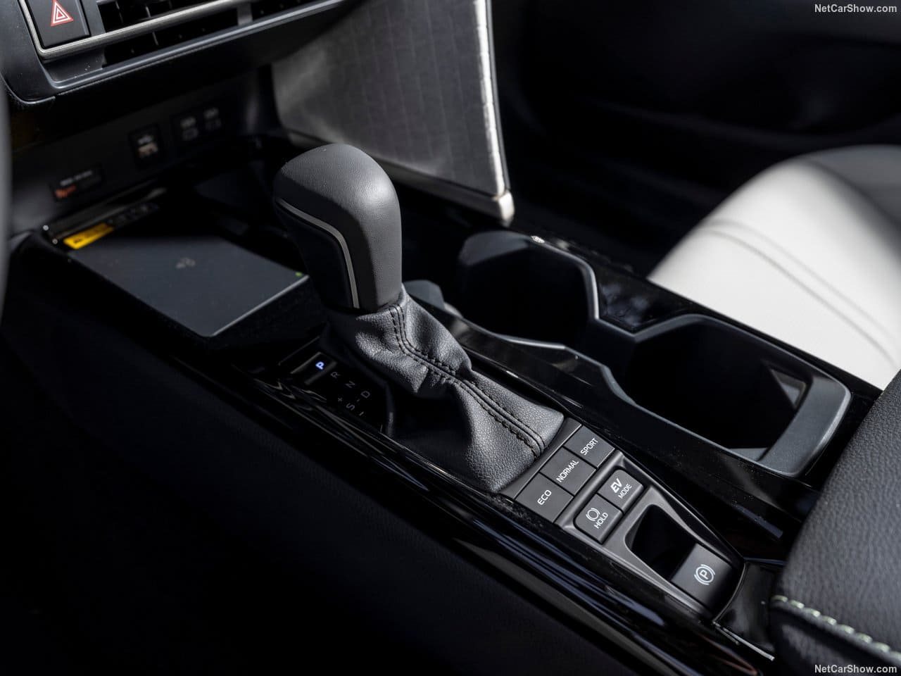 2025 - TOYOTA CAMRY HYBRID, foto 203