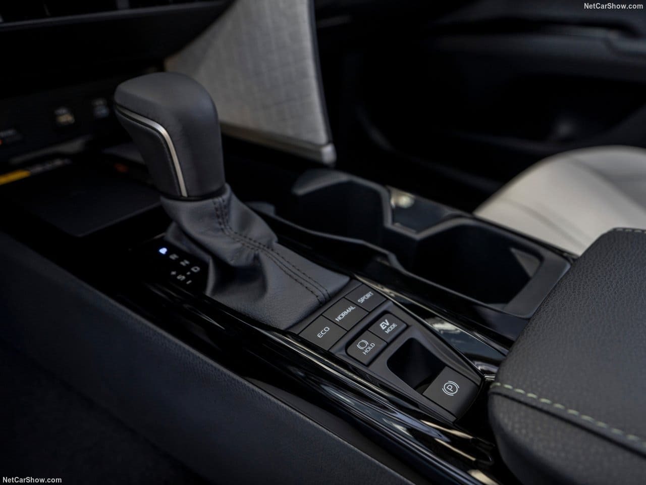 2025 - TOYOTA CAMRY HYBRID, foto 205