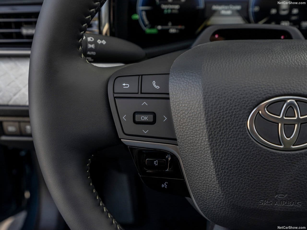 2025 - TOYOTA CAMRY HYBRID, foto 212