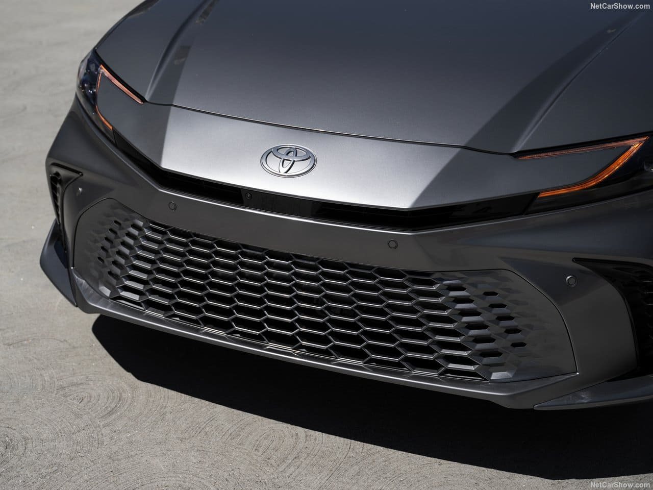 2025 - TOYOTA CAMRY HYBRID, foto 226