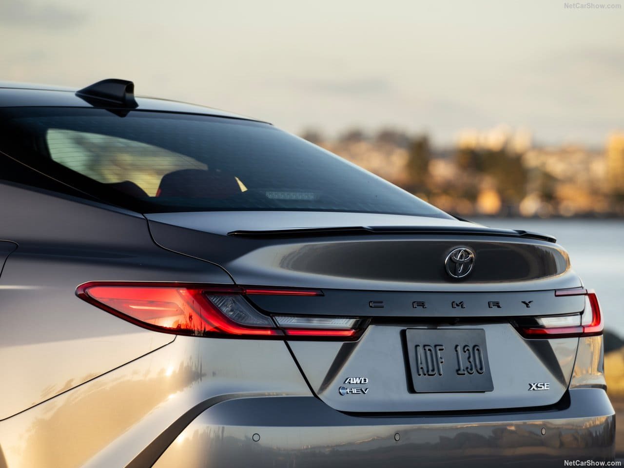 2025 - TOYOTA CAMRY HYBRID, foto 232