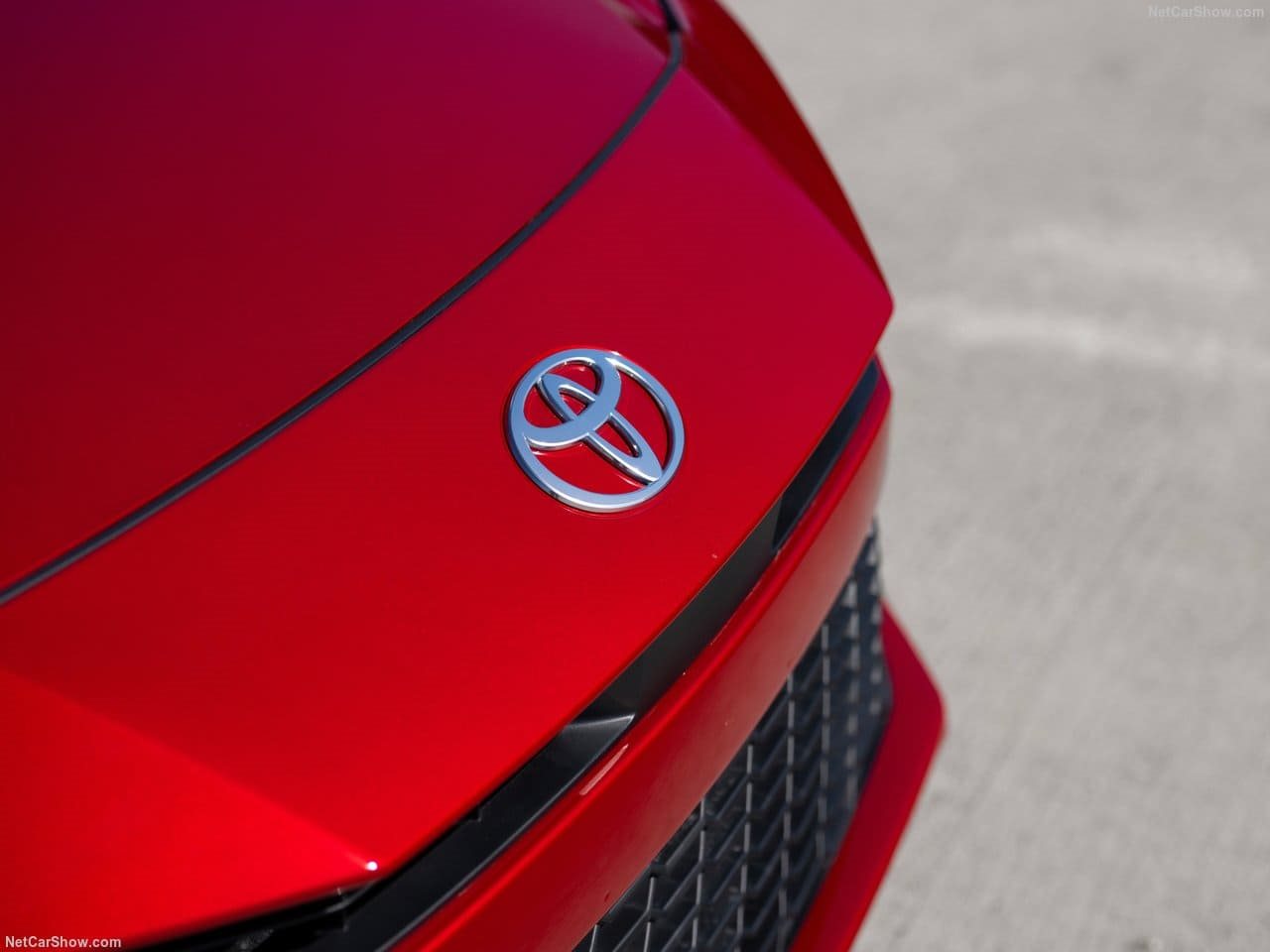 2025 - TOYOTA CAMRY HYBRID, foto 243