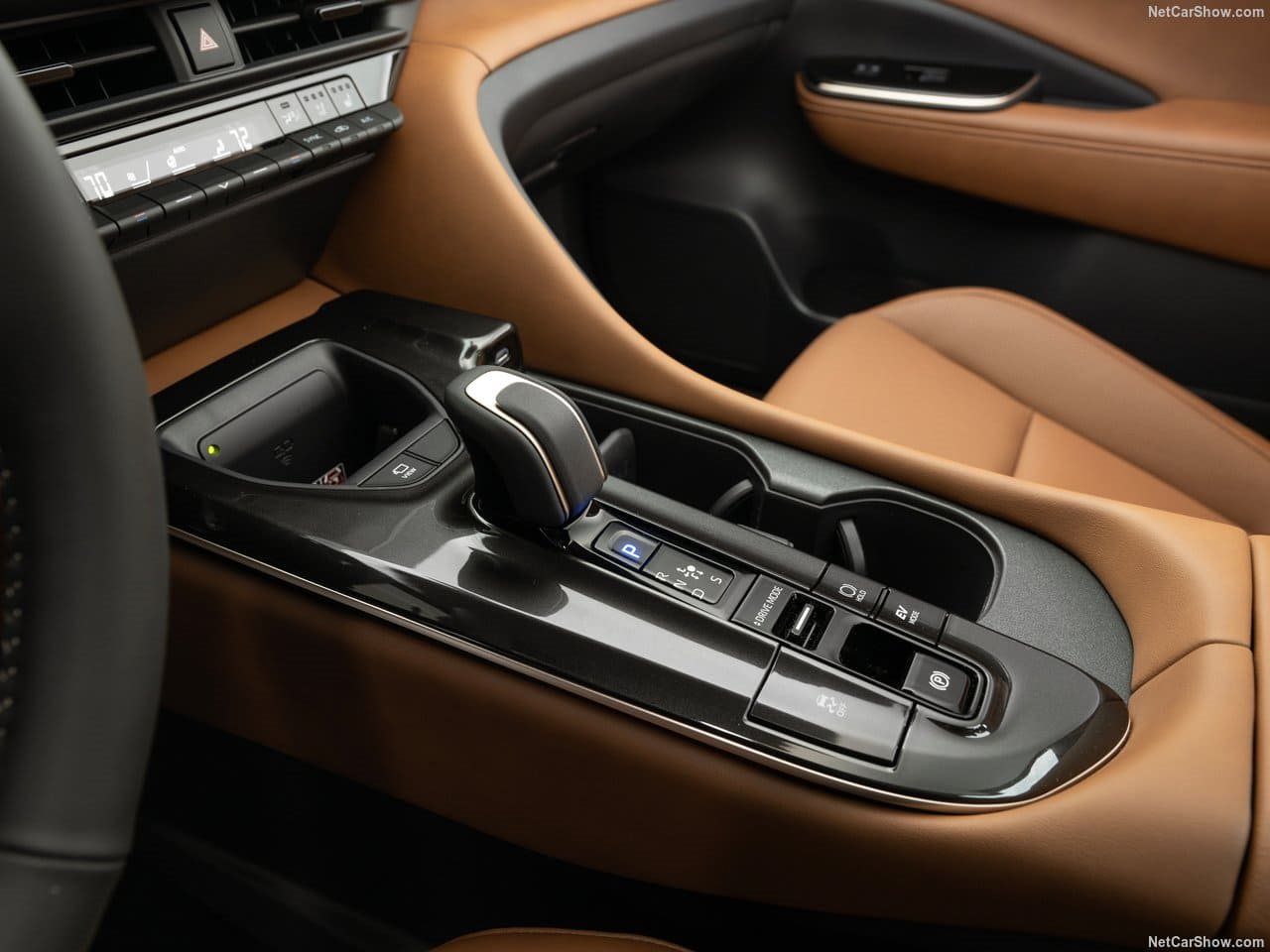 2025 - TOYOTA CROWN SIGNIA, foto 111