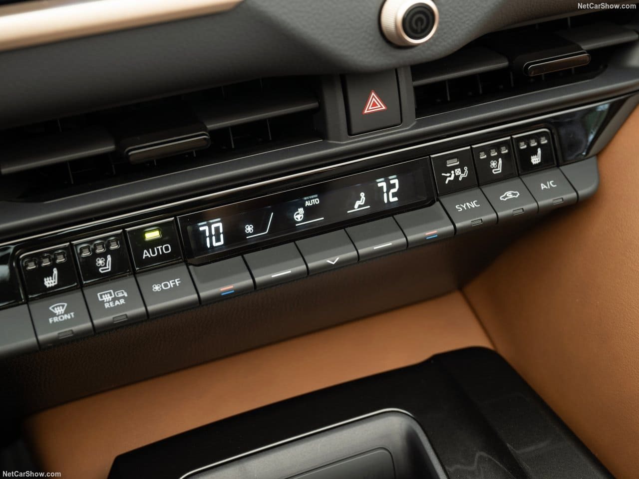 2025 - TOYOTA CROWN SIGNIA, foto 117