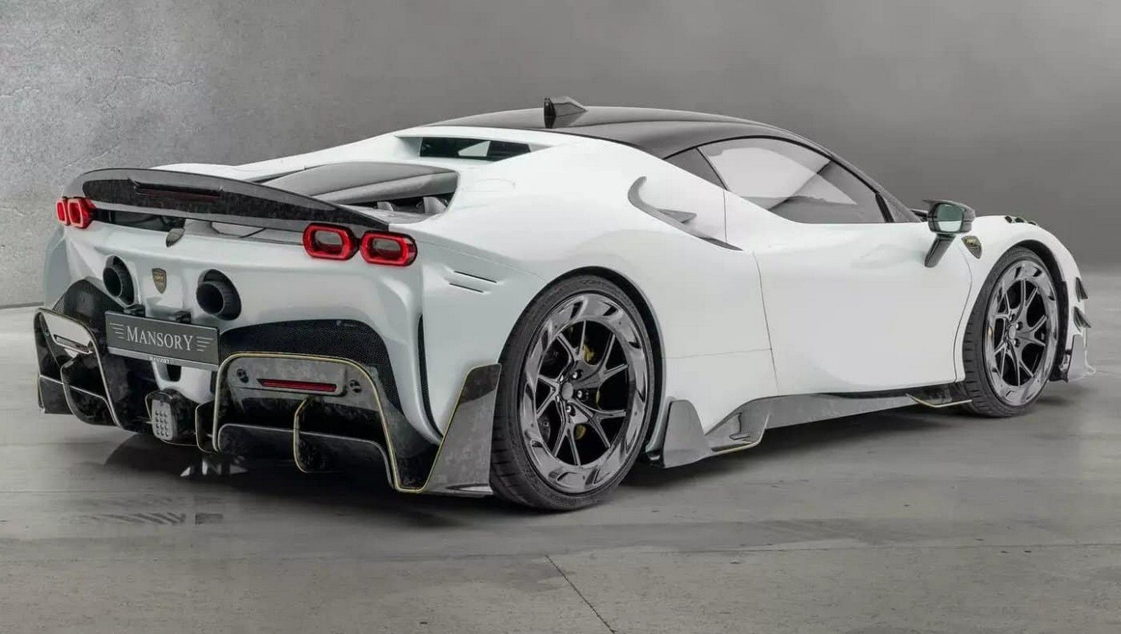 2023 - FERRARI SF90 STRADALE BY MANSORY, foto 2