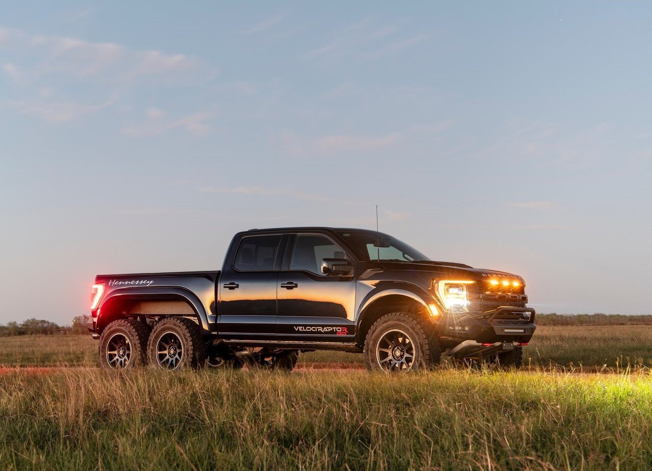 FORD F-150 VELOCIRAPTOR 6X6 BY HENNESSEY, foto 1