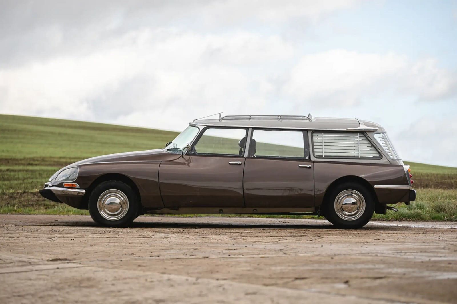 1970 - CITROËN DS 20 SAFARI, foto 2