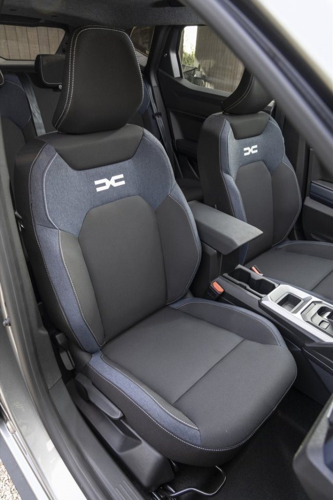 DACIA DUSTER, foto 205