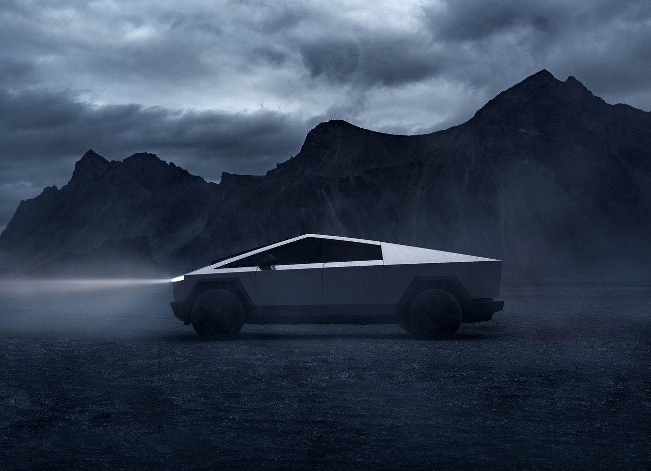 TESLA CYBERTRUCK, foto 2