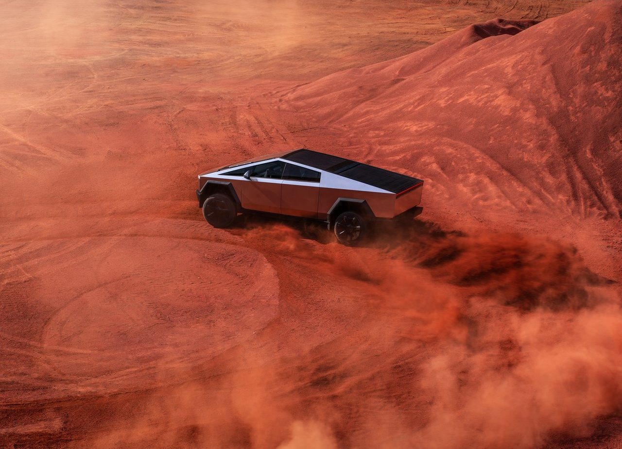 TESLA CYBERTRUCK, foto 5