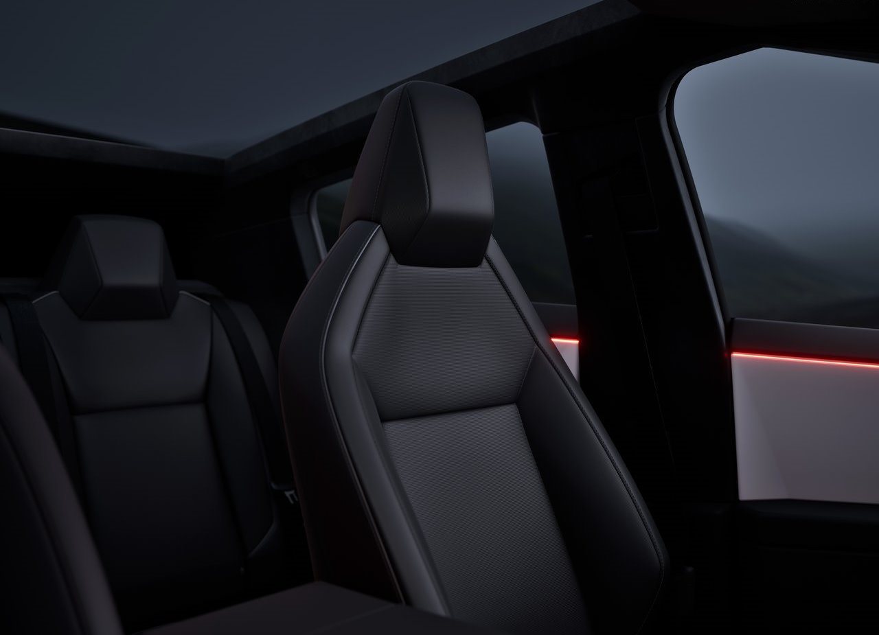 TESLA CYBERTRUCK, foto 16