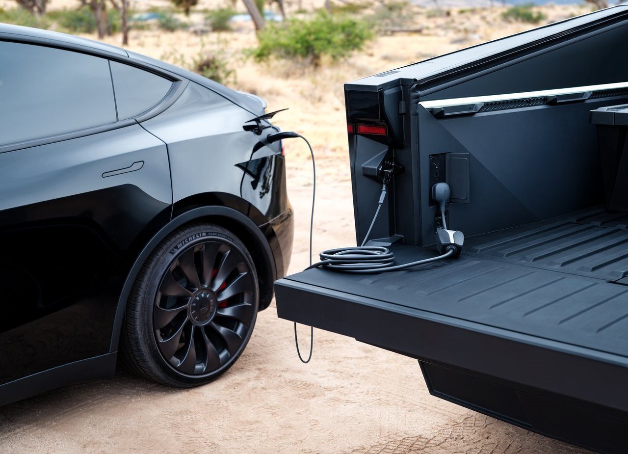 TESLA CYBERTRUCK, foto 21