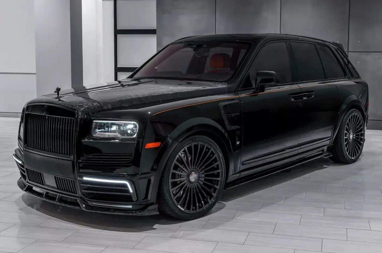 2023 - ROLLS-ROYCE CULLINAN BY MANSORY, foto 4