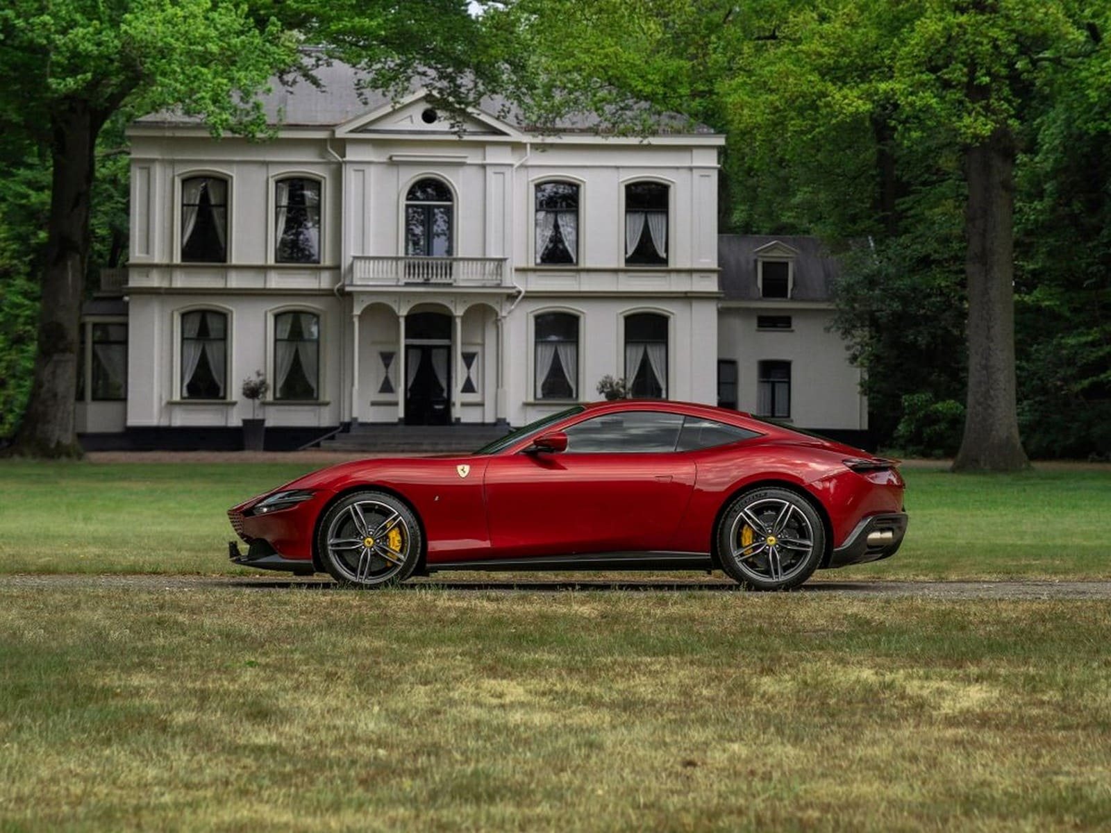 FERRARI ROMA ROSSO FIORANO, foto 3
