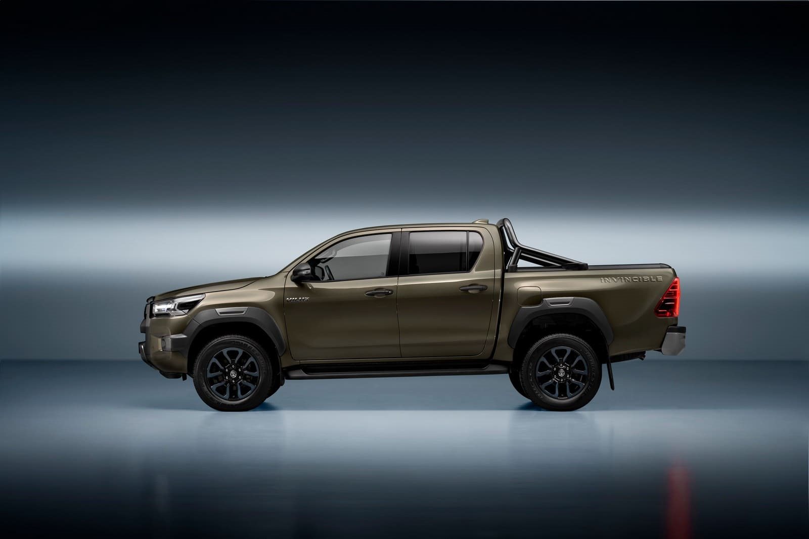 TOYOTA HILUX HYBRID 48V, foto 4