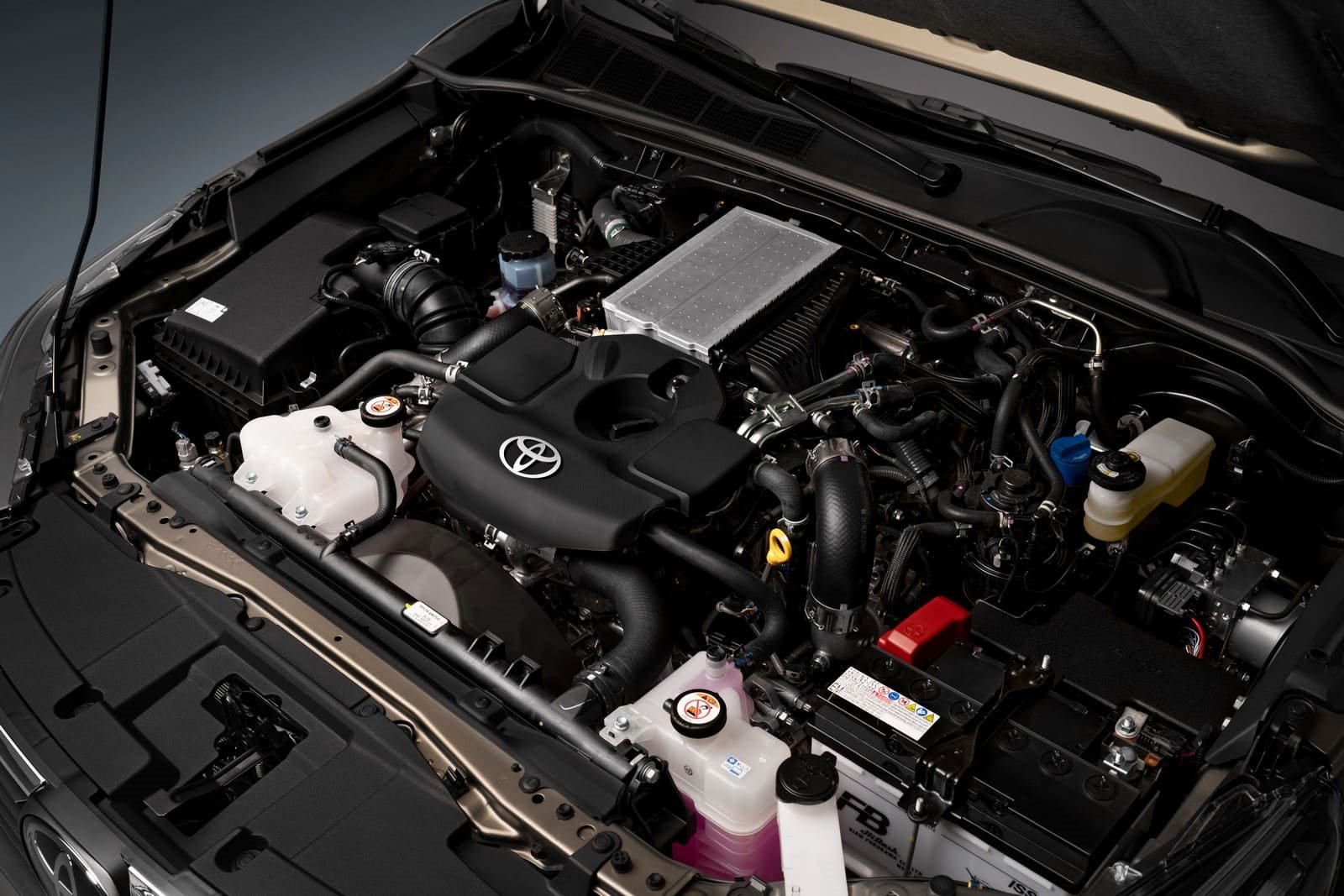 TOYOTA HILUX HYBRID 48V, foto 16