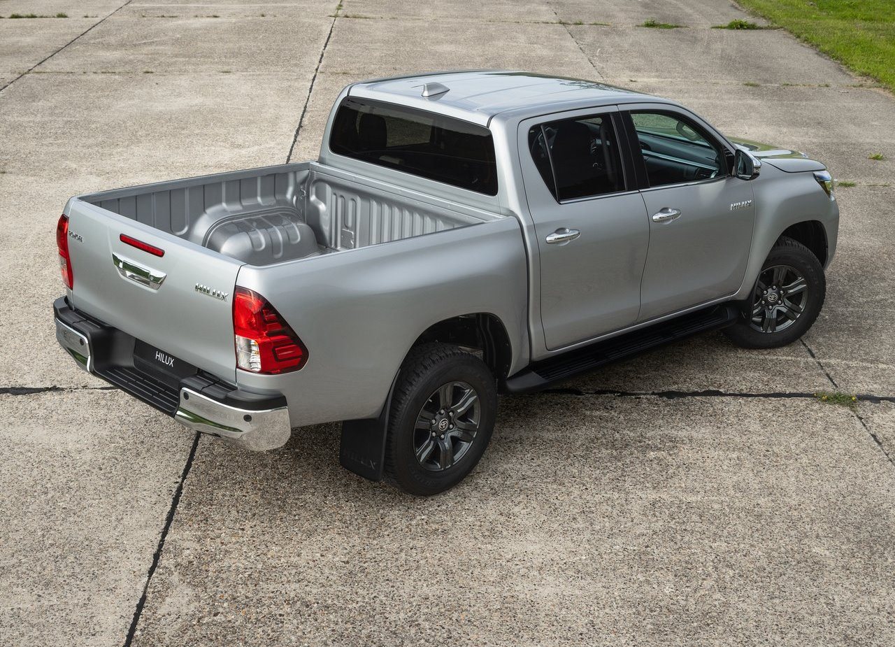 TOYOTA HILUX HYBRID 48V, foto 32