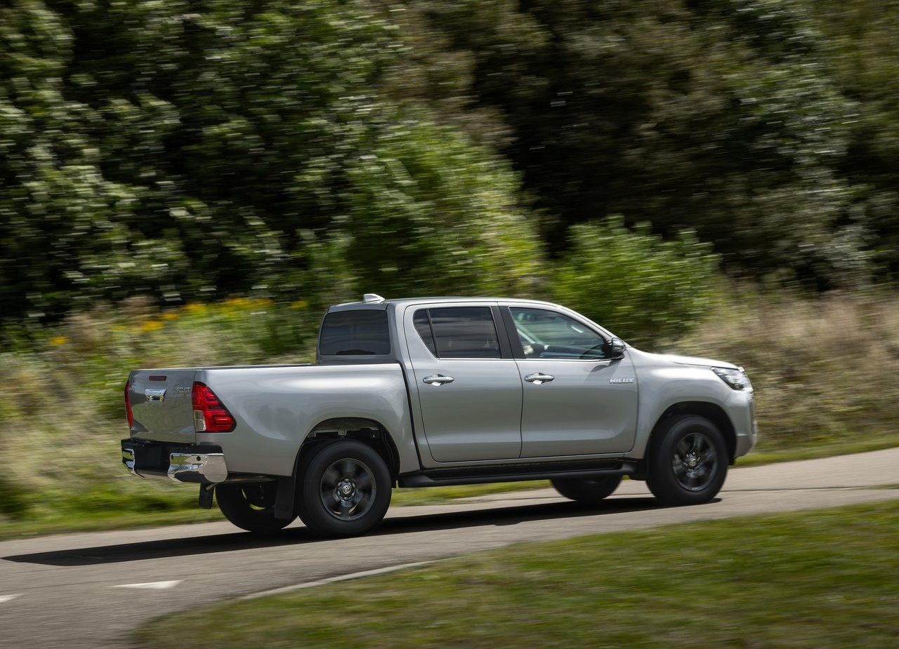 TOYOTA HILUX HYBRID 48V, foto 34