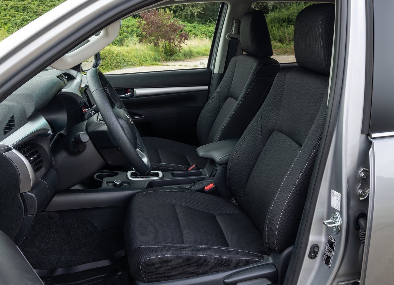 TOYOTA HILUX HYBRID 48V, foto 42