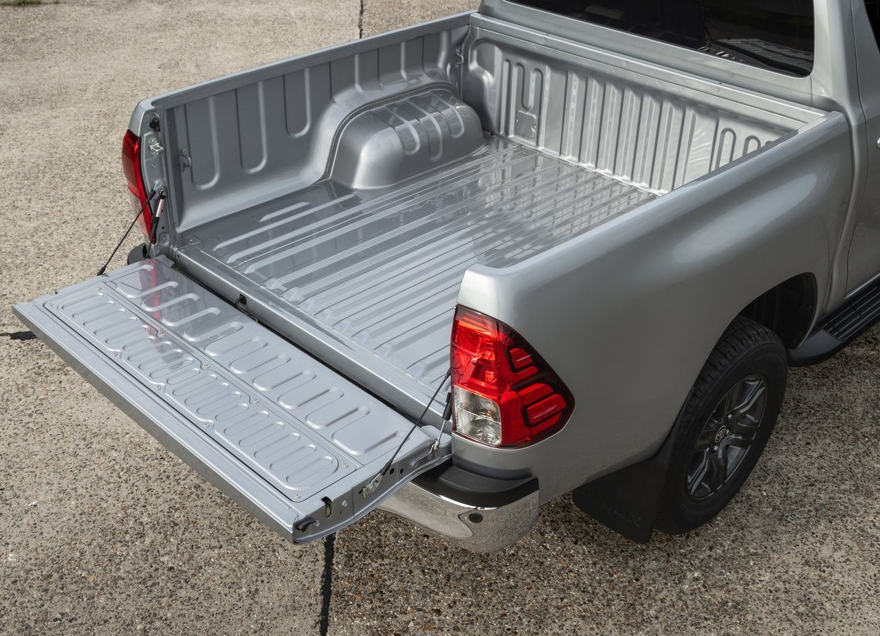TOYOTA HILUX HYBRID 48V, foto 48