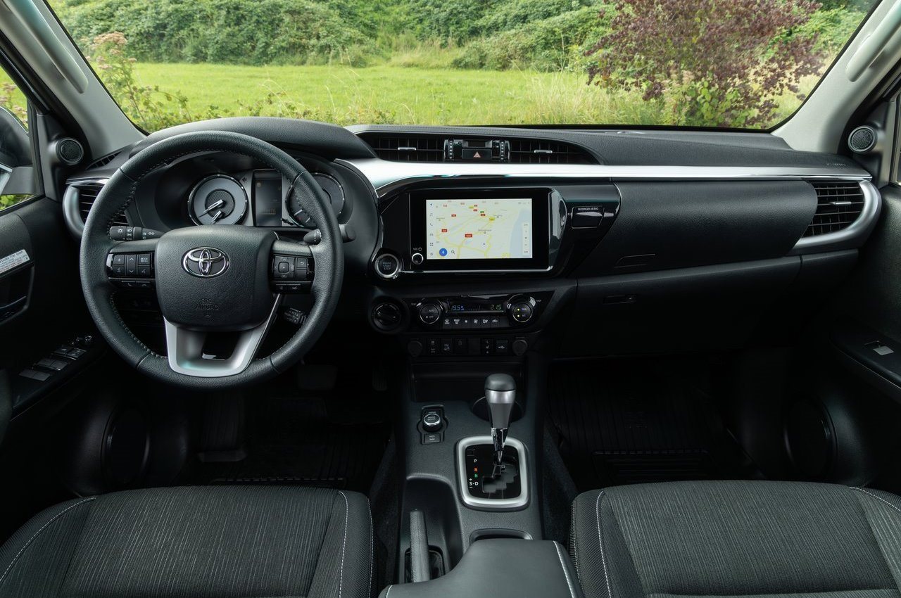 TOYOTA HILUX HYBRID 48V, foto 57