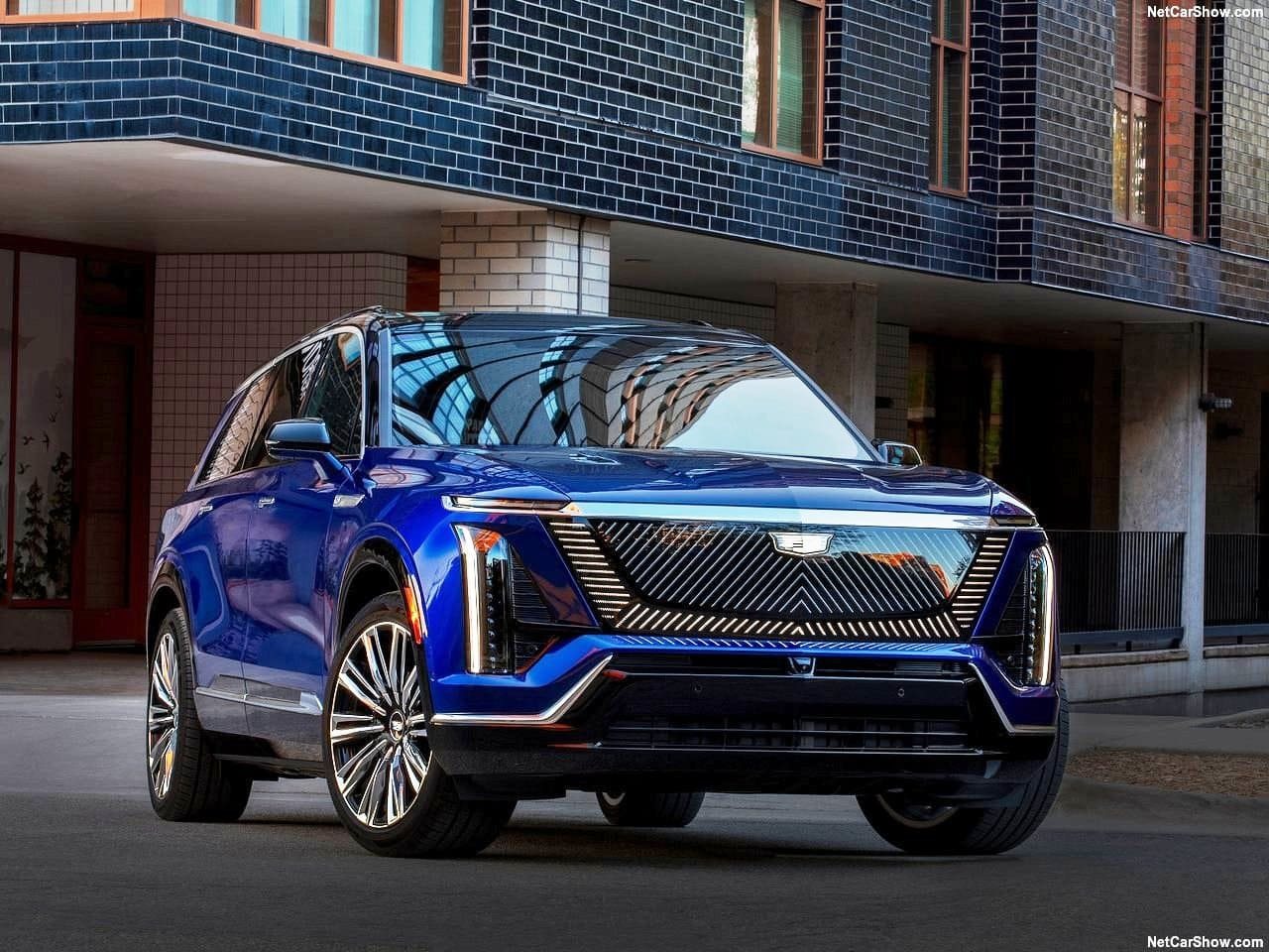 2026 - CADILLAC VISTIQ, foto 3