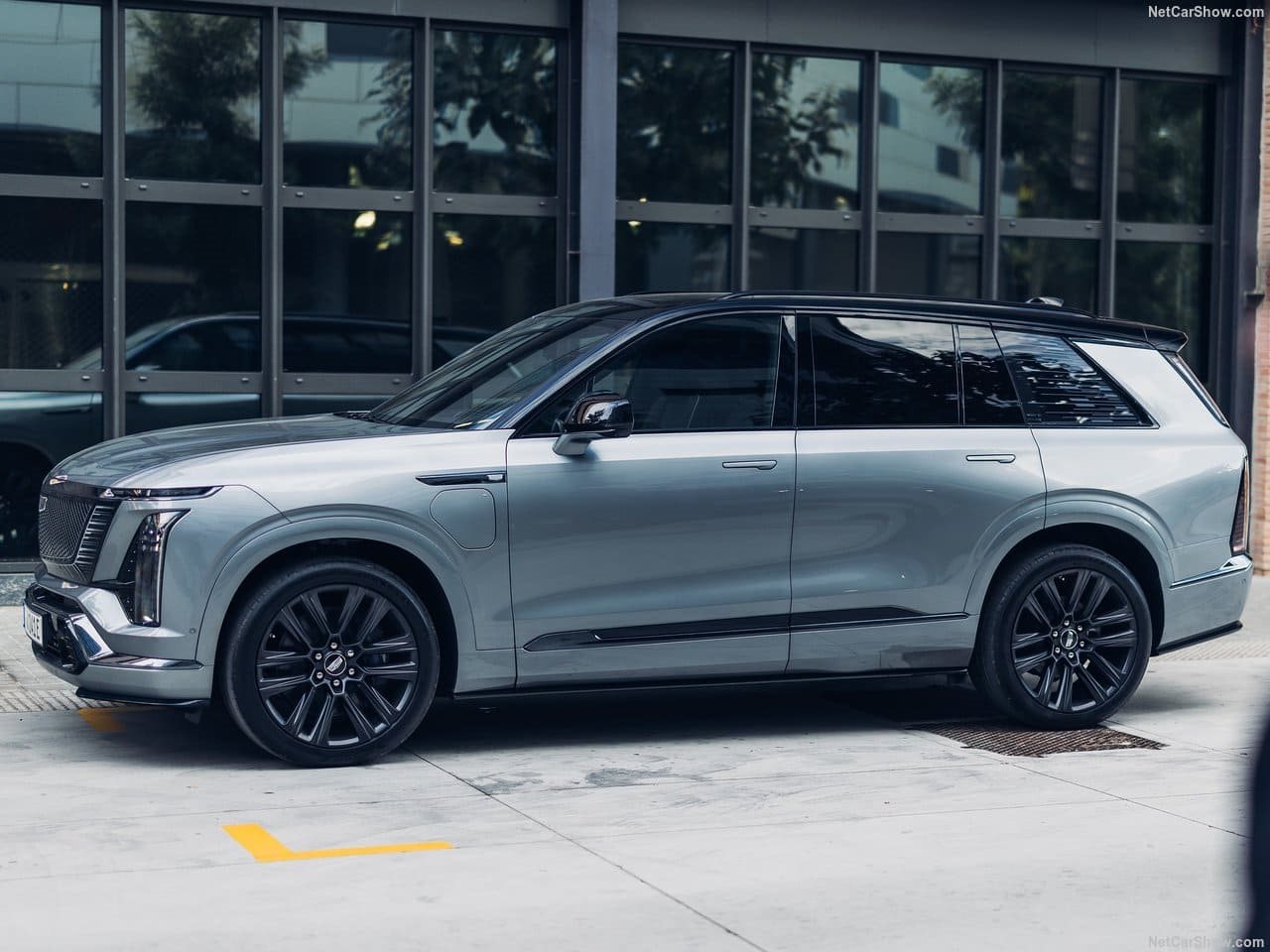 2026 - CADILLAC VISTIQ, foto 18