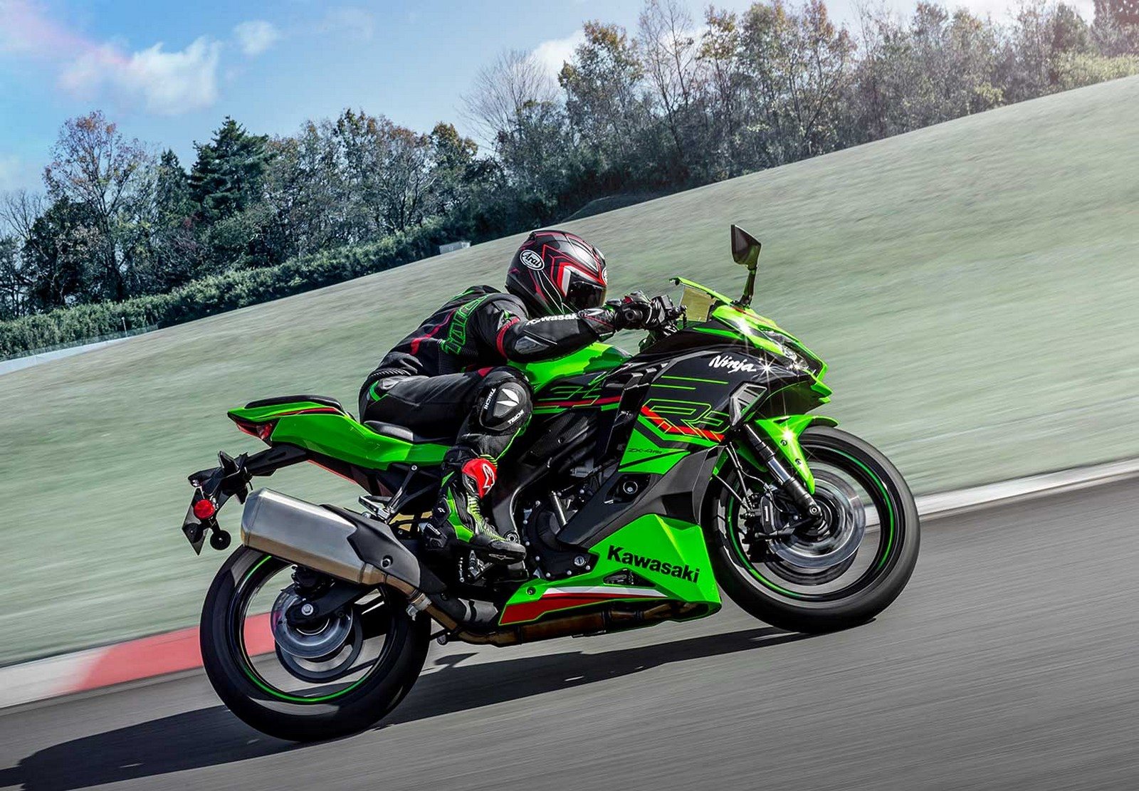 2023 - KAWASAKI NINJA ZX-4R, foto 4
