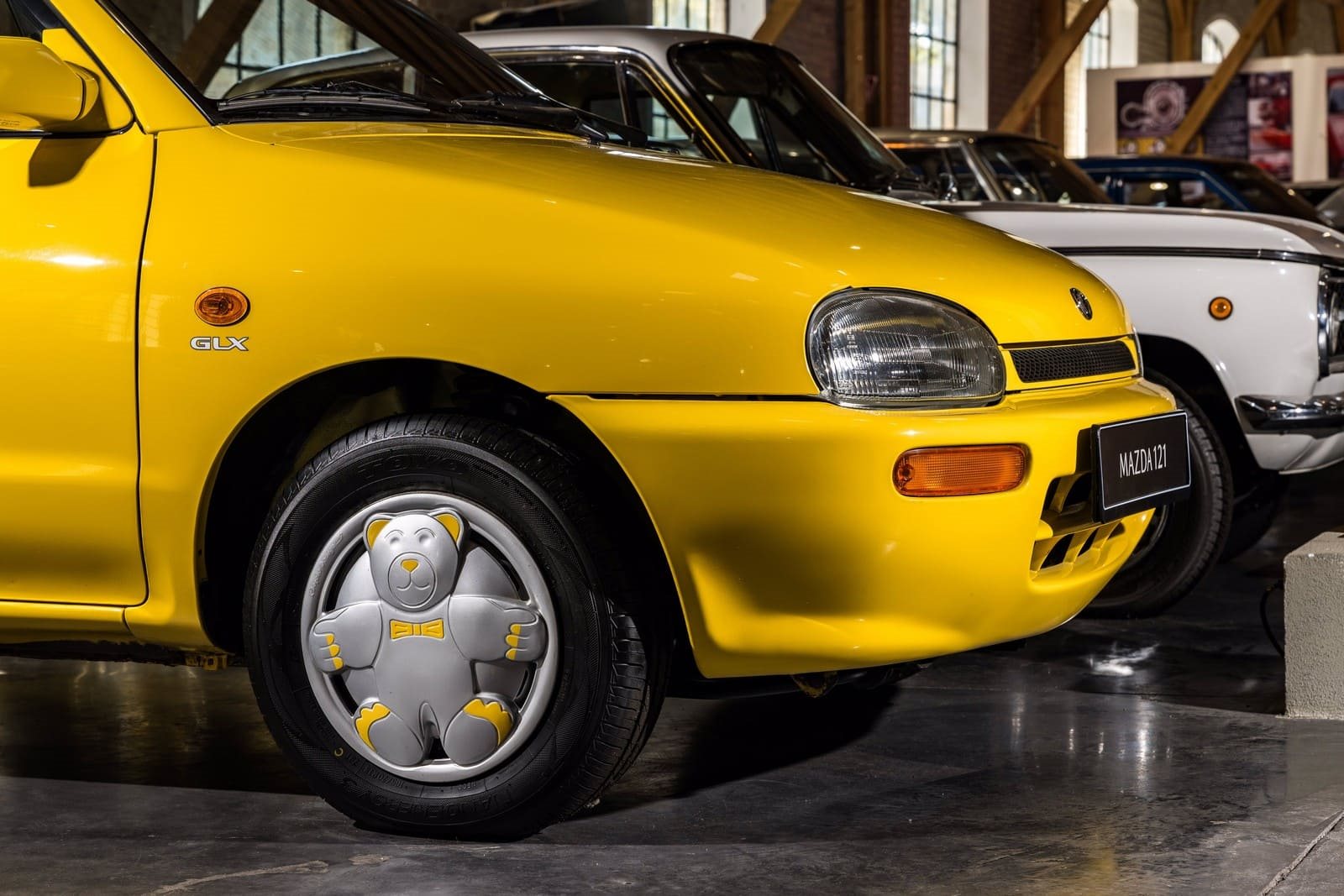 1991 - MAZDA 121, foto 8